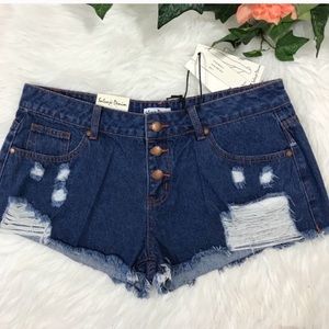 Salvaje Denim Cheeky Distressed Cut off Frayed Hem